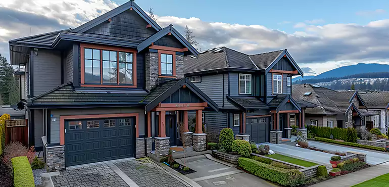 Sell House Due to Downsizing for Retirement – Cash Offers or Full-Service Options