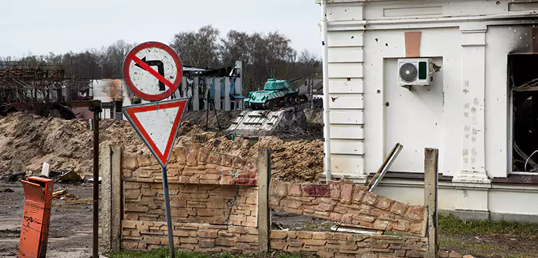 Partial or Full Foundation Collapse in Tempe, AZ