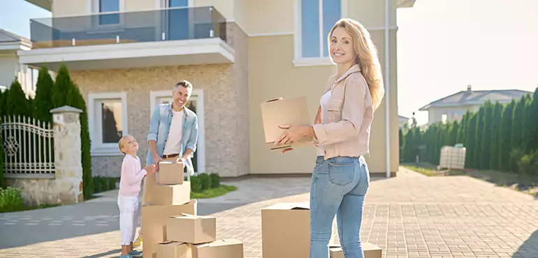 Why Tempe Homeowners Prefer Working with Us Instead of a Realtor